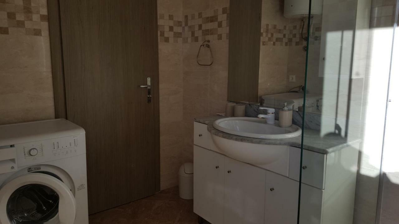 Apartments Anaivana 特罗吉尔 外观 照片